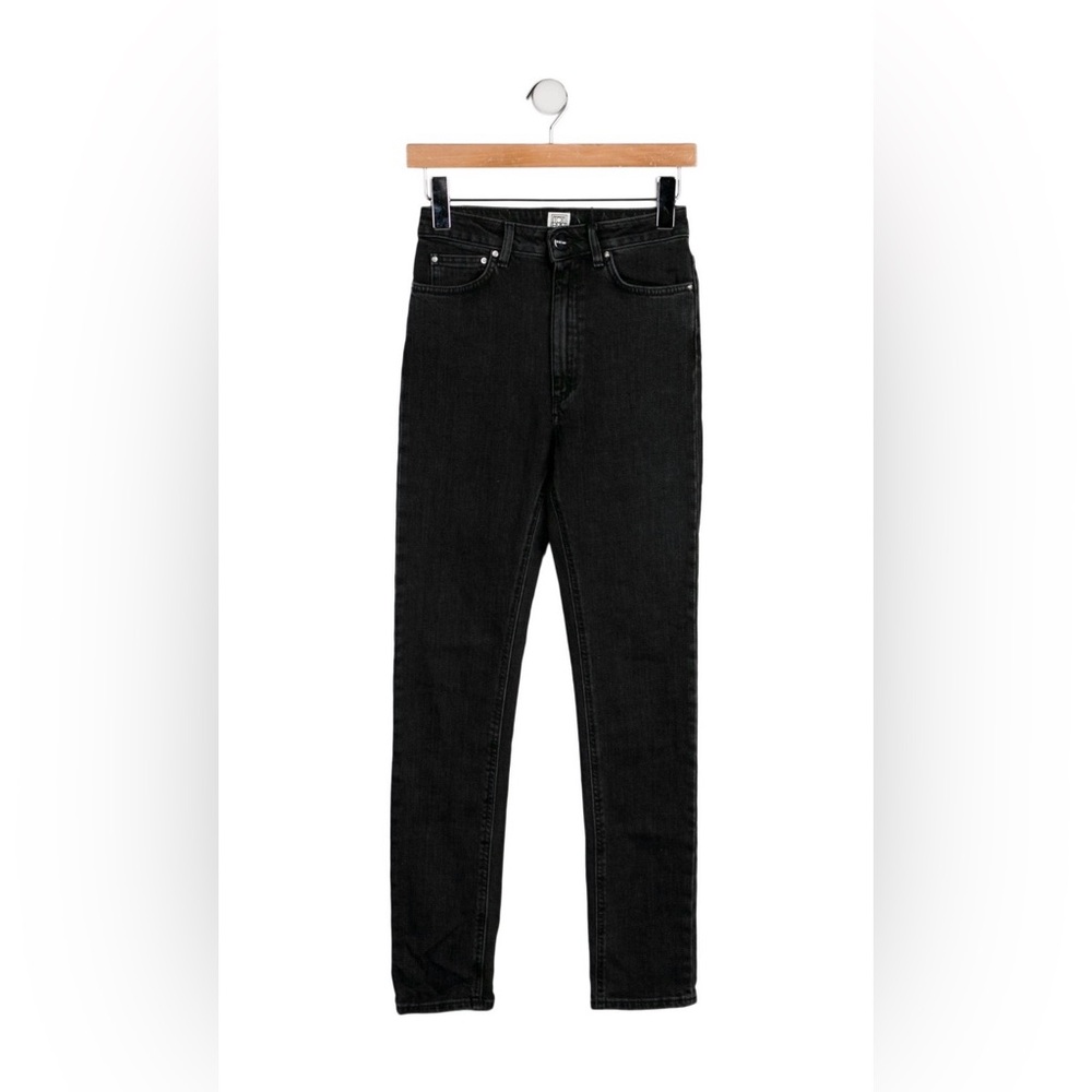 Toteme mid-rise straight leg jeans with tags